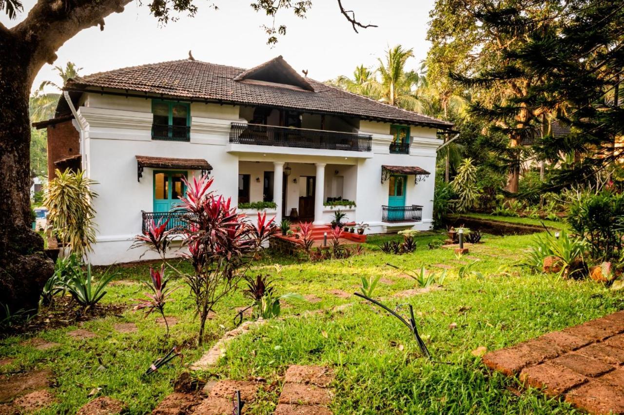 Island House Goa Hotel Goltim Bagian luar foto