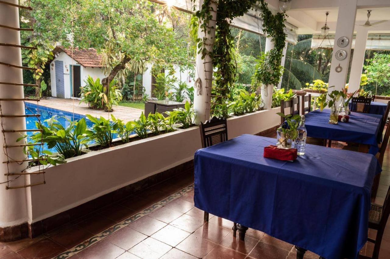 Island House Goa Hotel Goltim Bagian luar foto
