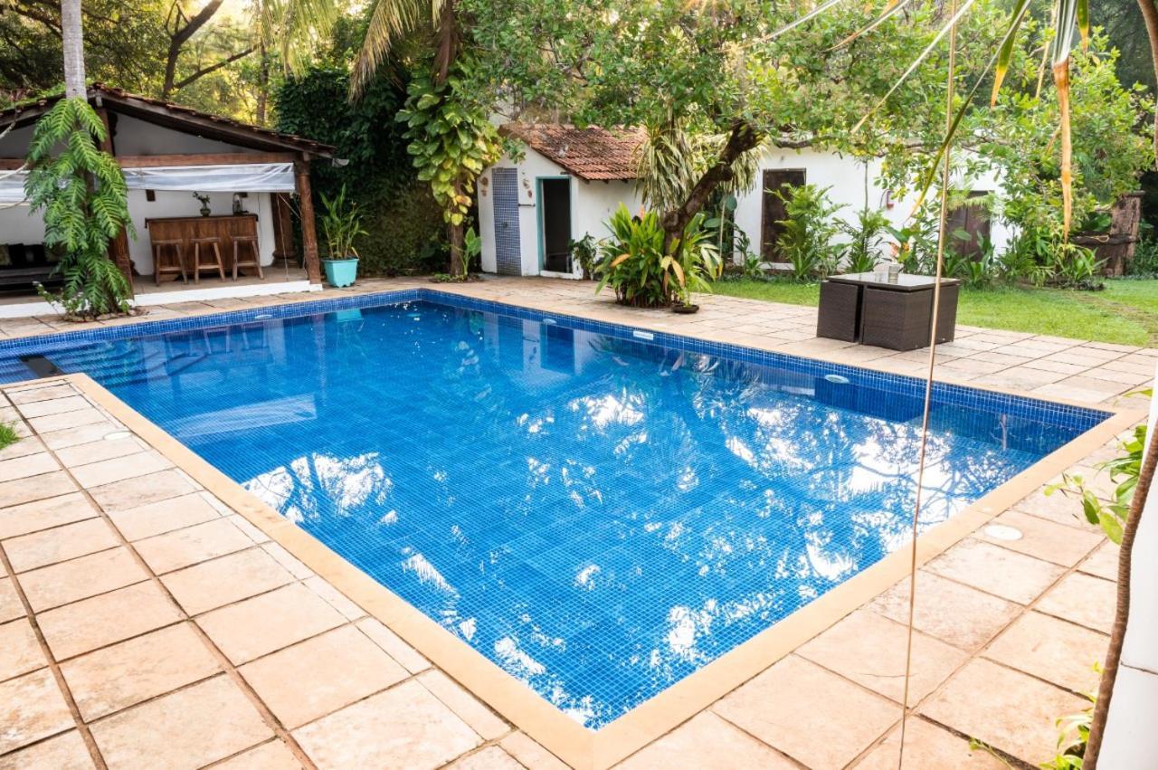 Island House Goa Hotel Goltim Bagian luar foto