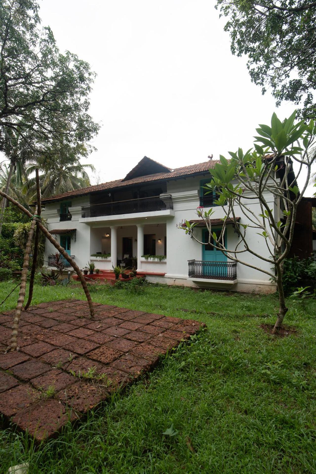 Island House Goa Hotel Goltim Bagian luar foto