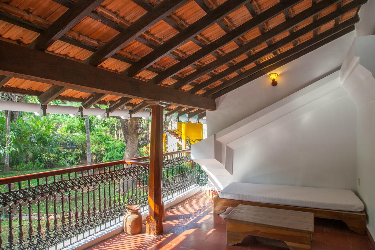 Island House Goa Hotel Goltim Bagian luar foto